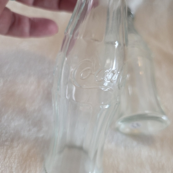 Vintage Clear Coca-Cola Bottle Salt & Pepper Shakers Metal Caps Collectible 6" - Picture 3 of 11